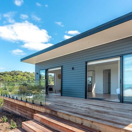 Luna Cottage. Stunning Ocean Views On Waiheke Oneroa Экстерьер фото